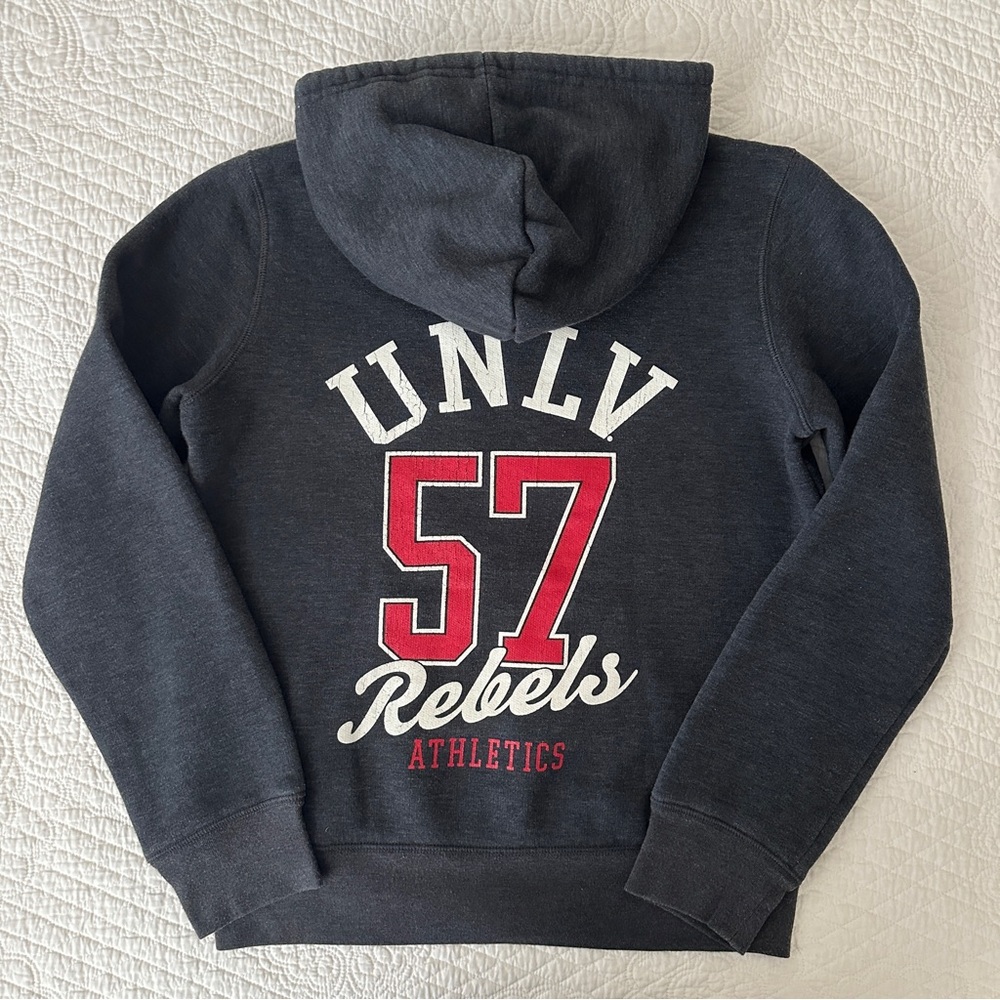 Jones & Mitchell UNLV Rebels Hoodie Sweatshirt S